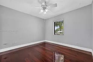 8701 SW 141st St, Palmetto Bay, FL 33176 - Photo 13