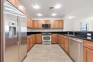 8390 SW 72nd Ave, Miami, FL 33143 - Photo 5
