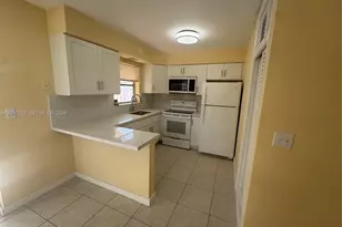 2241 Monroe St, Hollywood, FL 33020 - Photo 3