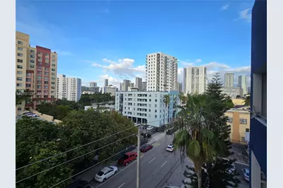 546 SW 1st St #607, Miami, FL 33130 - Photo 3
