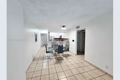 546 SW 1st St #607, Miami, FL 33130 - Photo 15