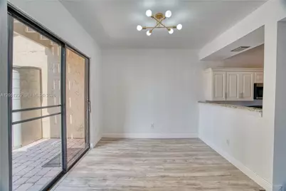 8015 SW 21st Ct #8015, Davie, FL 33324 - Photo 11