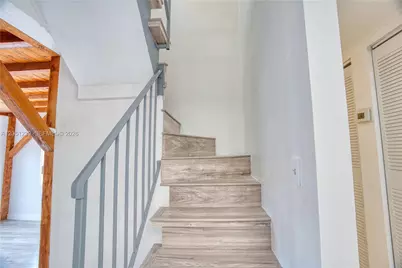 8015 SW 21st Ct #8015, Davie, FL 33324 - Photo 17