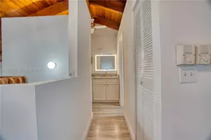 8015 SW 21st Ct, Davie, FL 33324 - Photo 15