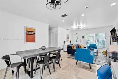6661 Greene St, Hollywood, FL 33024 - Photo 9