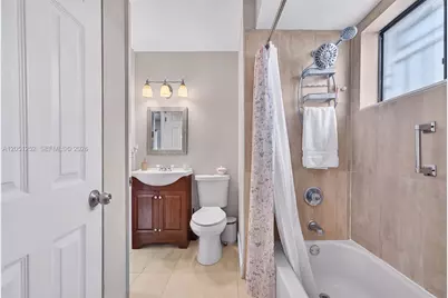 12422 SW 199th St, Miami, FL 33177 - Photo 21