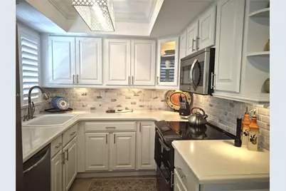 535 Hendricks Isle Apt #306, Fort Lauderdale, FL 33301 - Photo 13