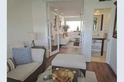 535 Hendricks Isle Apt #306, Fort Lauderdale, FL 33301 - Photo 9