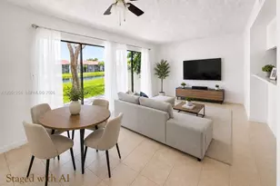 9821 NW 37th St, Sunrise, FL 33351 - Photo 9