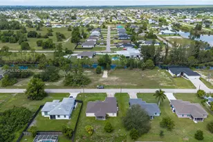 4129 NE 19th Pl, Cape Coral, FL 33909 - Photo 43