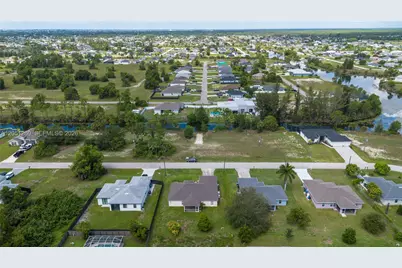 4129 NE 19th Pl, Cape Coral, FL 33909 - Photo 49