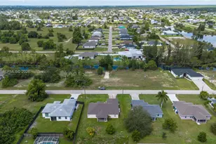 4129 NE 19th Pl, Cape Coral, FL 33909 - Photo 49