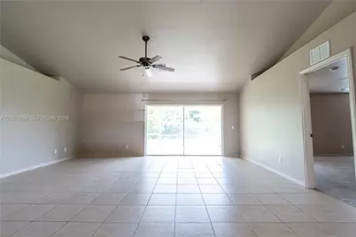 4129 NE 19th Pl, Cape Coral, FL 33909 - Photo 13