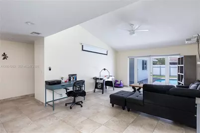 2400 NW 103rd Ave #0, Pembroke Pines, FL 33026 - Photo 27