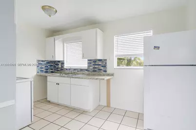 2151 NW 7th St #9, Fort Lauderdale, FL 33311 - Photo 3