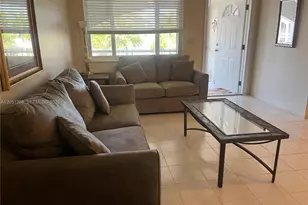 501 Blue Heron Dr, Hallandale Beach, FL 33009 - Photo 9