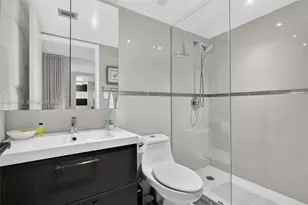 850 N Miami Ave, Miami, FL 33136 - Photo 9