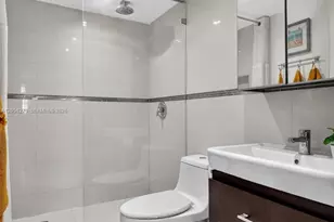 850 N Miami Ave, Miami, FL 33136 - Photo 19