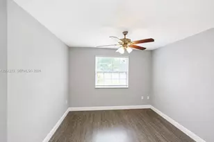 11840 SW 99th St, Miami, FL 33186 - Photo 15