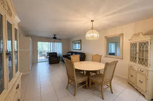12950 SW 4th Ct, Pembroke Pines, FL 33027 - Photo 5