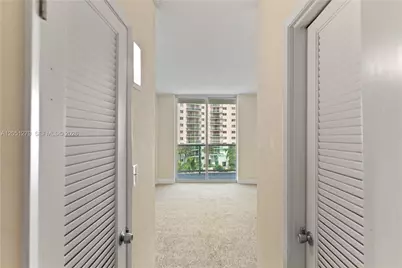 19390 Collins Ave #516, Sunny Isles Beach, FL 33160 - Photo 21