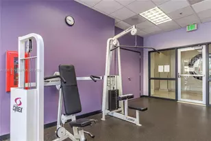 19390 Collins Ave, Sunny Isles Beach, FL 33160 - Photo 35