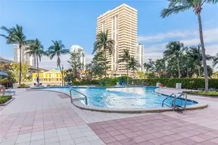 19390 Collins Ave, Sunny Isles Beach, FL 33160 - Photo 39