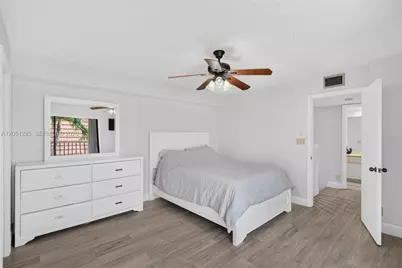 719 NW 98th Cir, Plantation, FL 33324 - Photo 25
