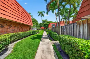 719 NW 98th Cir, Plantation, FL 33324 - Photo 41