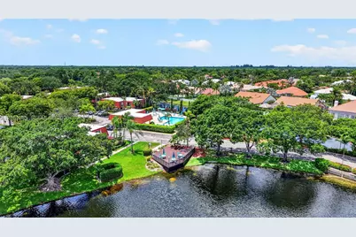 719 NW 98th Cir, Plantation, FL 33324 - Photo 69