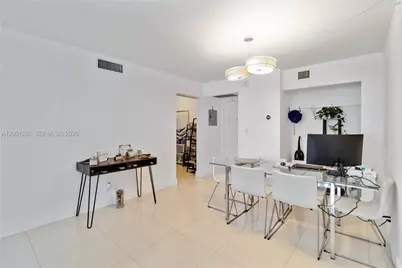 100 Bayview Dr #2014, Sunny Isles Beach, FL 33160 - Photo 19
