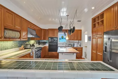 107 Valencia Dr, Islamorada, FL 33036 - Photo 33
