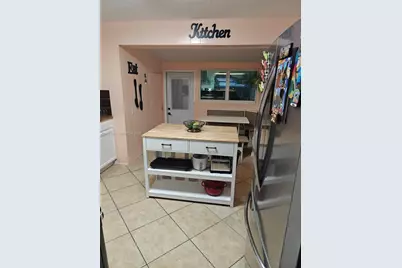 2418 Scott St, Hollywood, FL 33020 - Photo 9