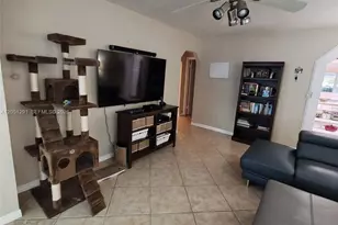 2418 Scott St, Hollywood, FL 33020 - Photo 15