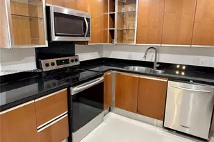 2851 NE 183rd St, Aventura, FL 33160 - Photo 5