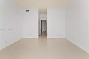 19390 Collins Ave, Sunny Isles Beach, FL 33160 - Photo 25