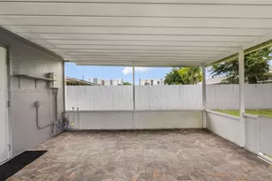 523 N 60th Way, Hollywood, FL 33024 - Photo 17