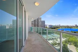 20201 E Country Club Dr, Aventura, FL 33180 - Photo 27