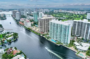 20201 E Country Club Dr, Aventura, FL 33180 - Photo 53