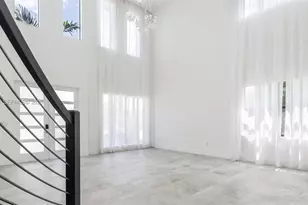8900 NW 161st Terrace, Miami Lakes, FL 33018 - Photo 7