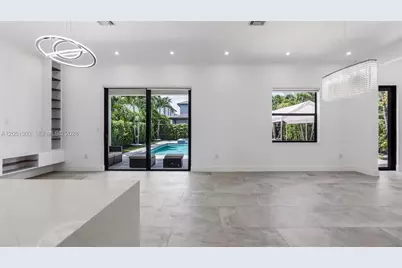 8900 NW 161st Ter, Miami Lakes, FL 33018 - Photo 19