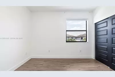 8900 NW 161st Ter, Miami Lakes, FL 33018 - Photo 39