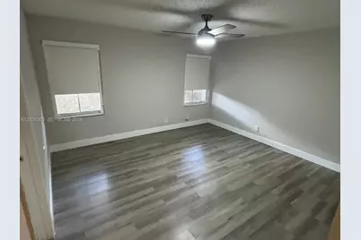 1547 Zenith Way, Weston, FL 33327 - Photo 7