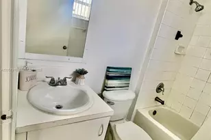 3211 Sabal Palm Manor, Davie, FL 33024 - Photo 21