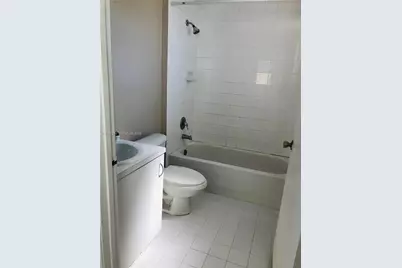 3211 Sabal Palm Mnr #102, Davie, FL 33024 - Photo 17