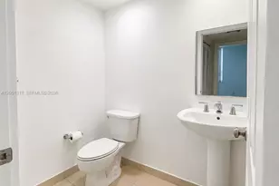 2000 N Bayshore Dr, Miami, FL 33137 - Photo 21
