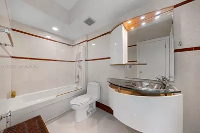 110 Washington Ave #2505, Miami Beach, FL 33139 - Photo 11