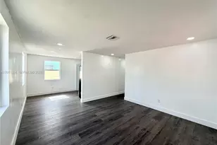 685 SE Park Dr, Hialeah, FL 33010 - Photo 9