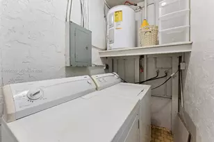 14241 Memorial Hwy 9F Hwy, Miami, FL 33161 - Photo 29