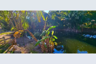 14241 Memorial Hwy 9F Hwy, Miami, FL 33161 - Photo 33